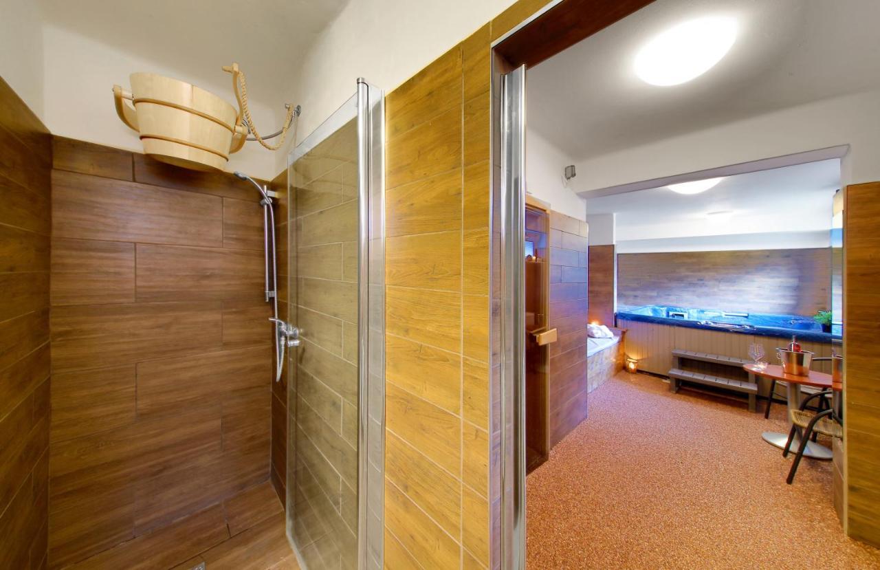 Hotel Brada Jičín المظهر الخارجي الصورة