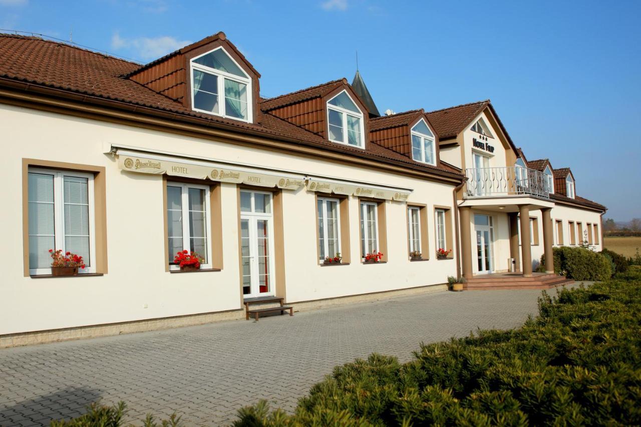 Hotel Brada Jičín المظهر الخارجي الصورة